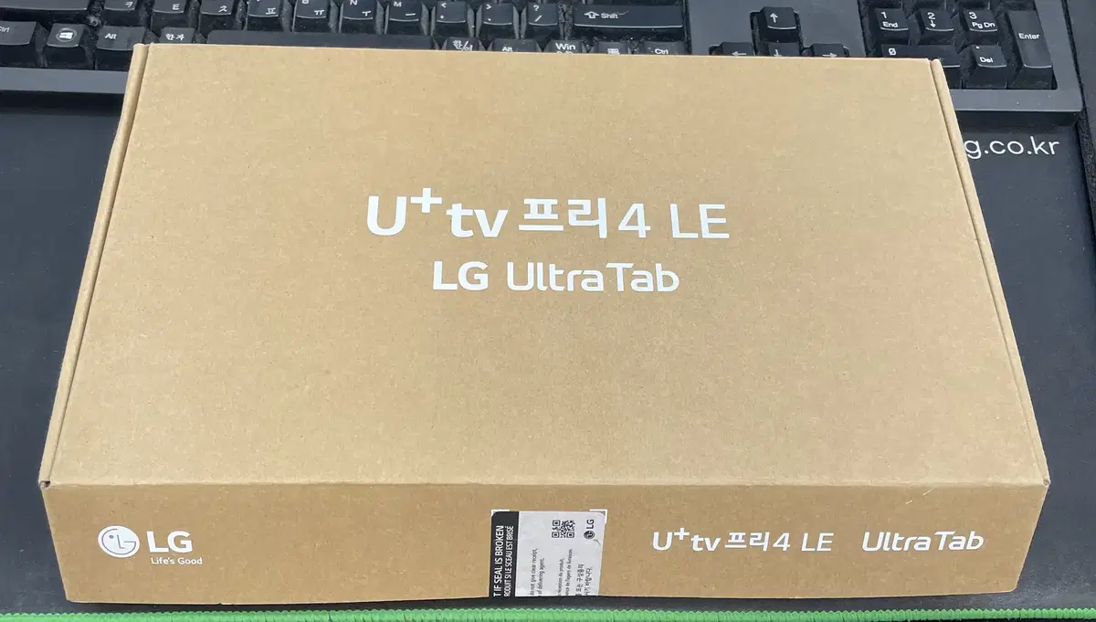 LG울트라탭 그레이 128GB 단순개봉 풀박스21만1000원팝니다.